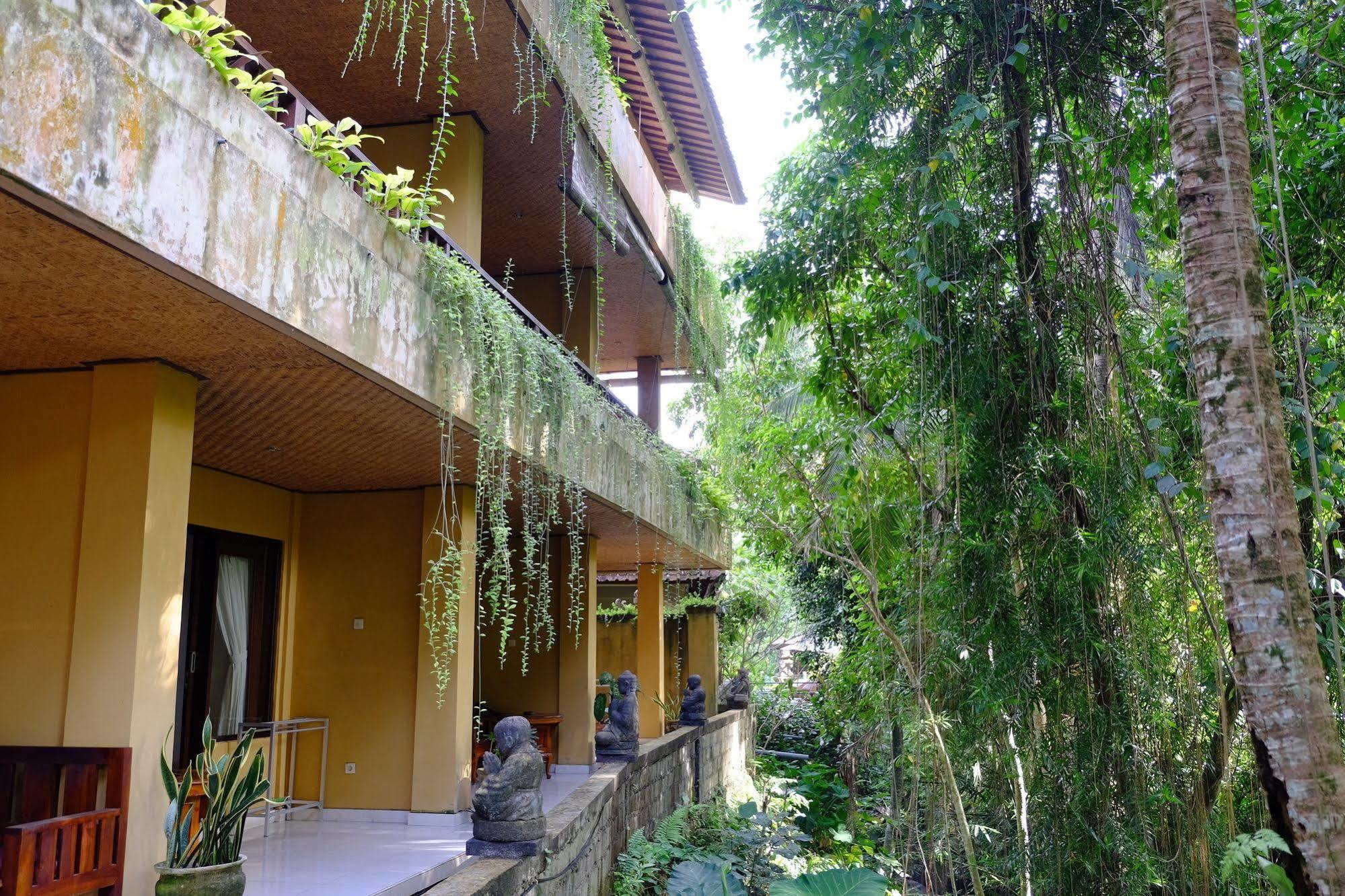Jati 3 Bungalows And Spa Ubud Exterior foto